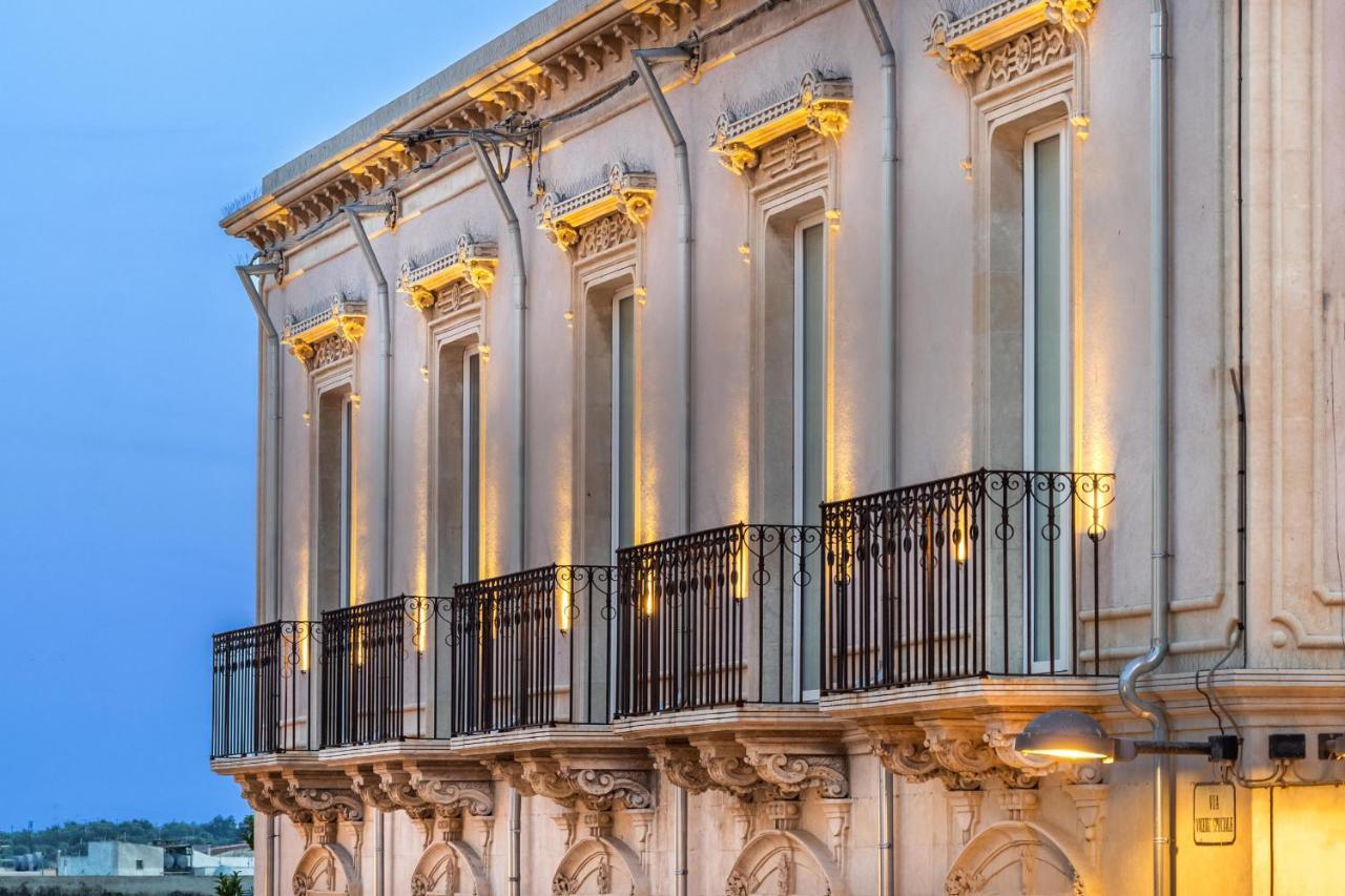 Casa Ruiz Suites Noto Exterior foto