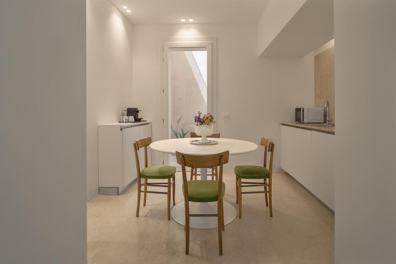 Casa Ruiz Suites Noto Exterior foto